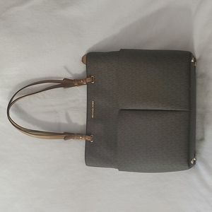 Michael Kors Tote